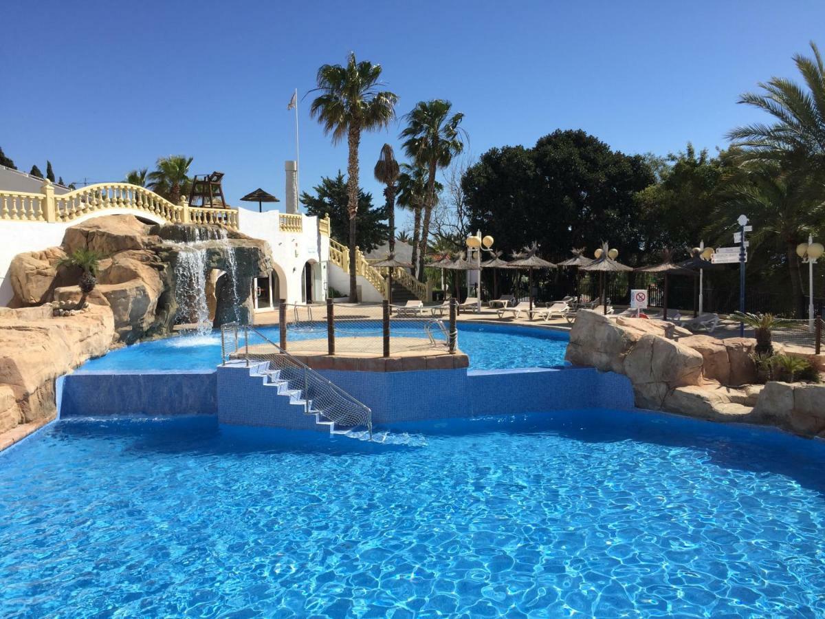 Bungalow Imperial Кальпе Экстерьер фото